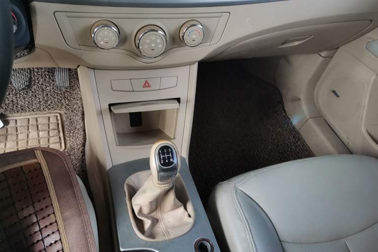 Used Roewe 350 2011 350S 1.5L Manual Xunchi Edition