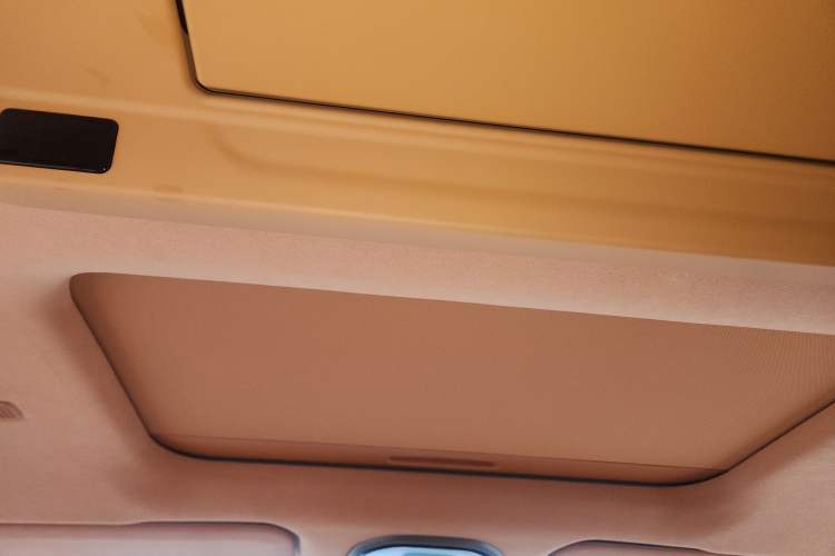 Used Wey Gaoshan 2025 Four-Wheel Drive Alpine 8