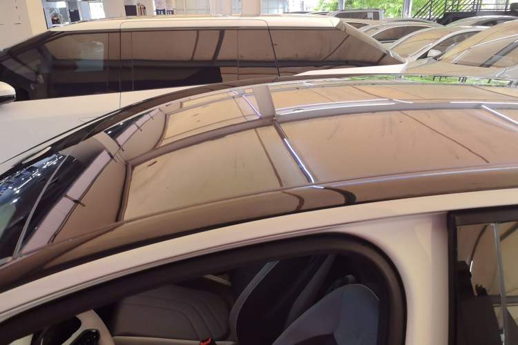 Used Volkswagen ID.3 2025 Smart Edition Ultra-Intelligent Oxygen Version Roof