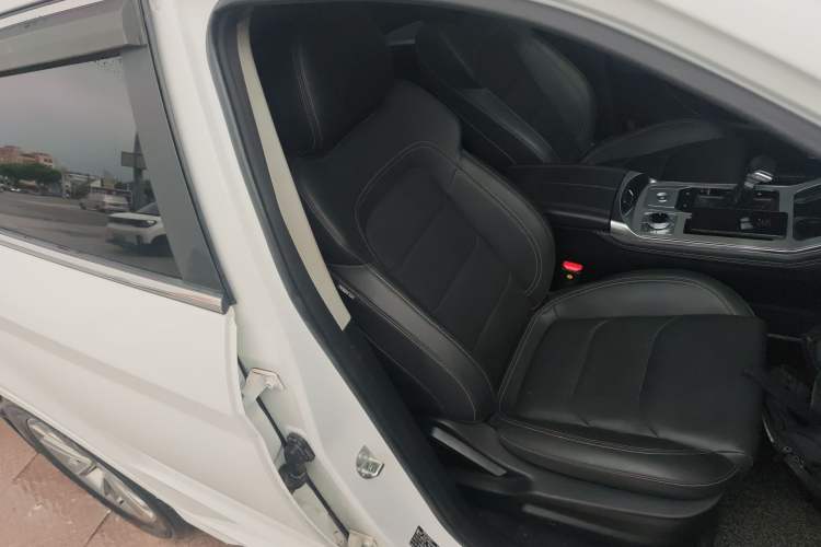 Used JETOUR X70 2020 1.5T DCT YueXing Edition 7-Seater