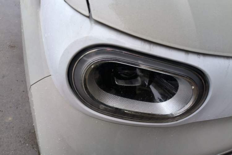 Used Wuling Hongguang MINIEV 2024 3rd Generation 170 km Right Front Headlight