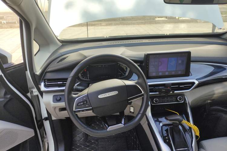 Used SAIC MAXUS Dajia 5 2022 430 km Elite Version 7-Seater
