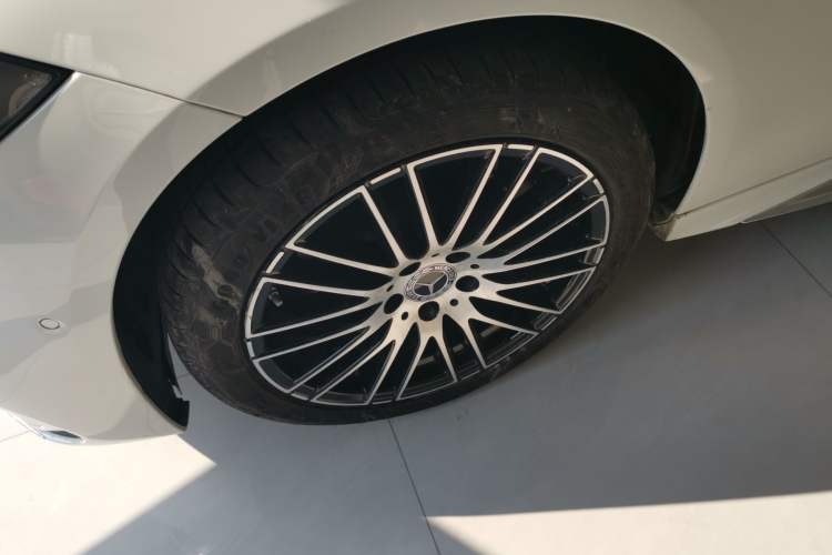 Used Mercedes-Benz C-Class 2025 C 260 L Sport Edition Left Front Wheel Hub