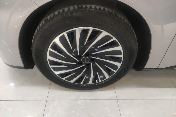 Used EXEED Star Era ET 2025 Extended-Range 240 Max All-Wheel Drive Urban Advanced Driver Assistance Exterior 4