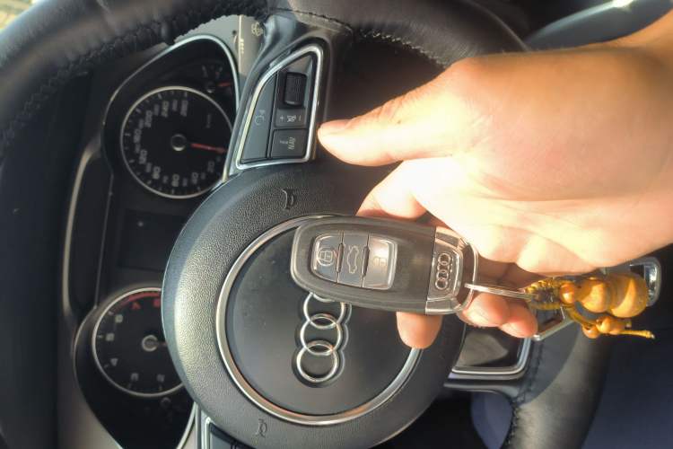 Used Audi A4L 2015 35 TFSI Automatic Standard Model
