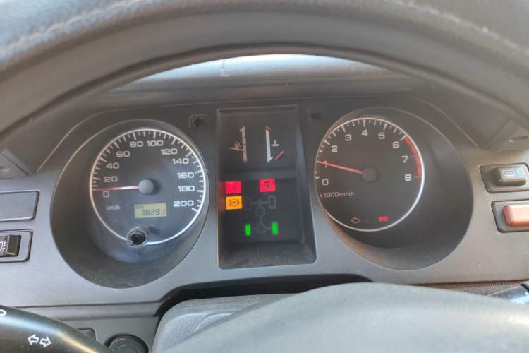 Used Leopaard Heijingang 2013 2.2L Manual 4x4 Standard Edition
