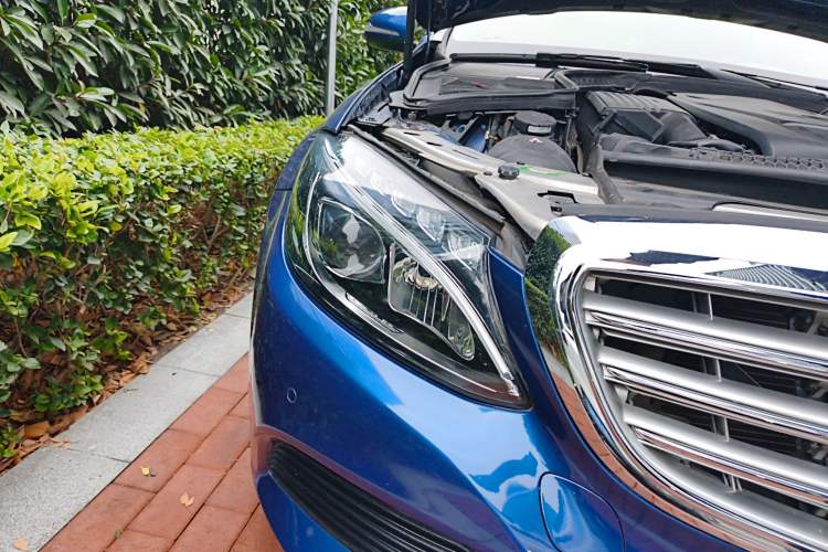 Used Mercedes-Benz C-Class 2015 C 200 L