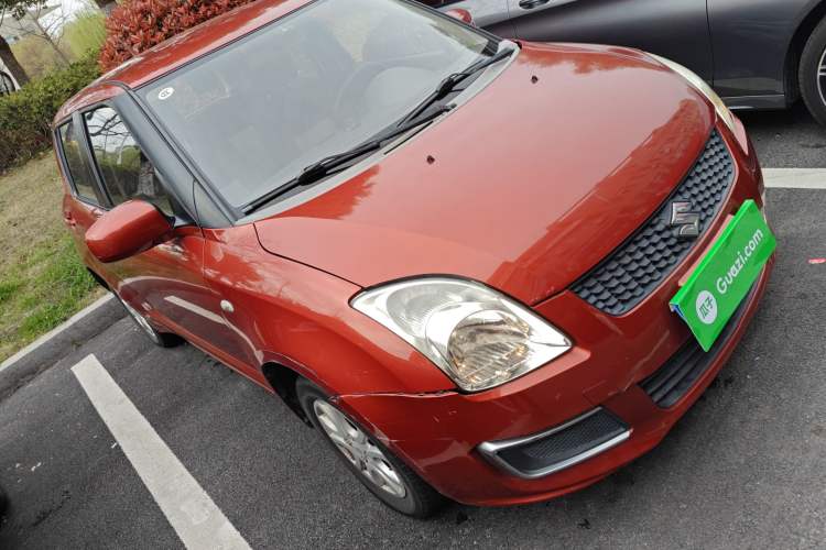 Used Suzuki Swift 2013 1.3L Manual Value Edition
