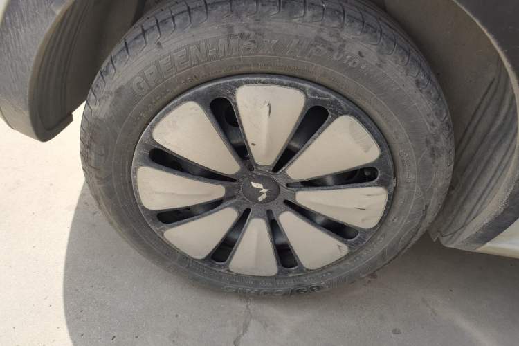 Used Wuling Bingo 2023 333 km Lingxi Connected Version
