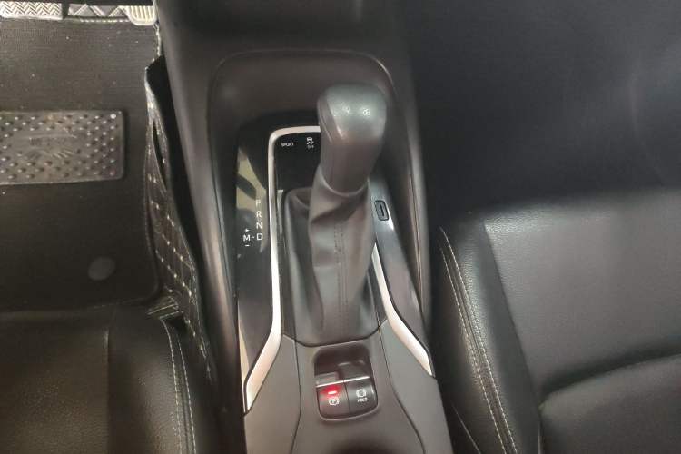 Used Toyota Levin 2021 185T CVT Luxury Edition
