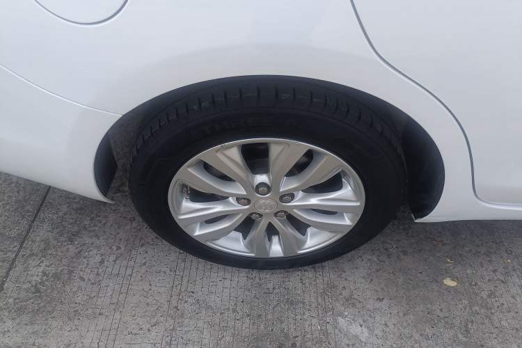 Used Buick GT 2019 15T Dual-Clutch Connected Elite Model China VI