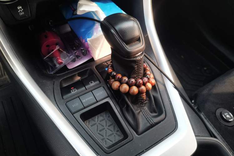 Used Toyota Wildlander 2023 2.0L CVT Two-Wheel Drive Leading Edition