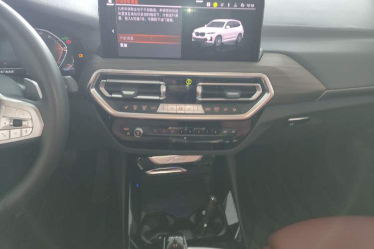 Used BMW X3 2023 Restyled xDrive30i Leading Edition M Night Sky Package Audio And AC Panel