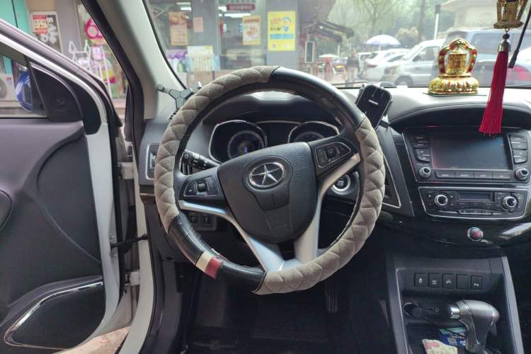 Used JAC Group Refine S5 2015 1.5T Automatic Luxury Smart Model