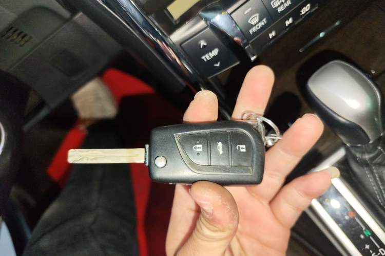 Used Toyota Reiz 2013 2.5V Shangrui Edition
