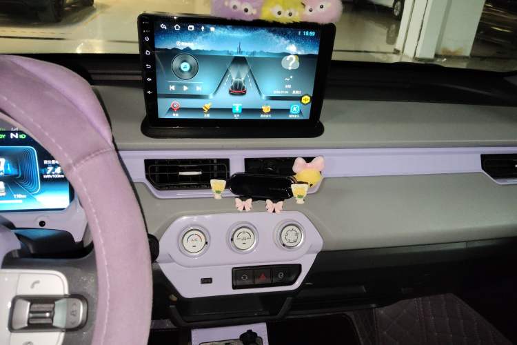 Used Chery QQ Ice Cream 2022 120km Conical Shape Lithium Iron Phosphate