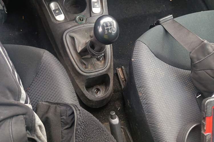 Used BYD F0 2012 1.0L XuanKu Trim
