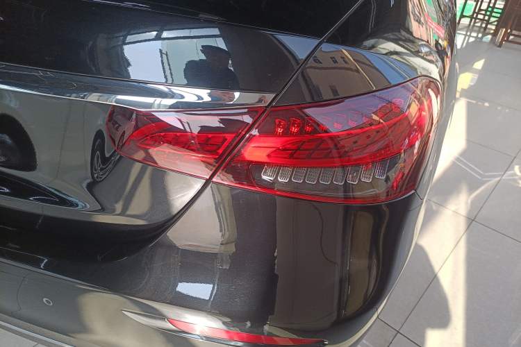 Used Mercedes-Benz E-Class 2022 Updated E 300 L Luxury Edition