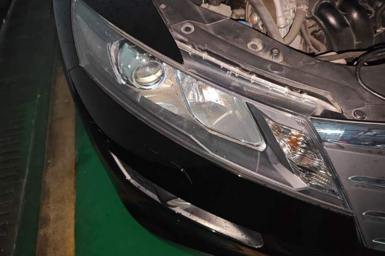 Used Honda Crosstour 2012 2.4L Luxury Edition
