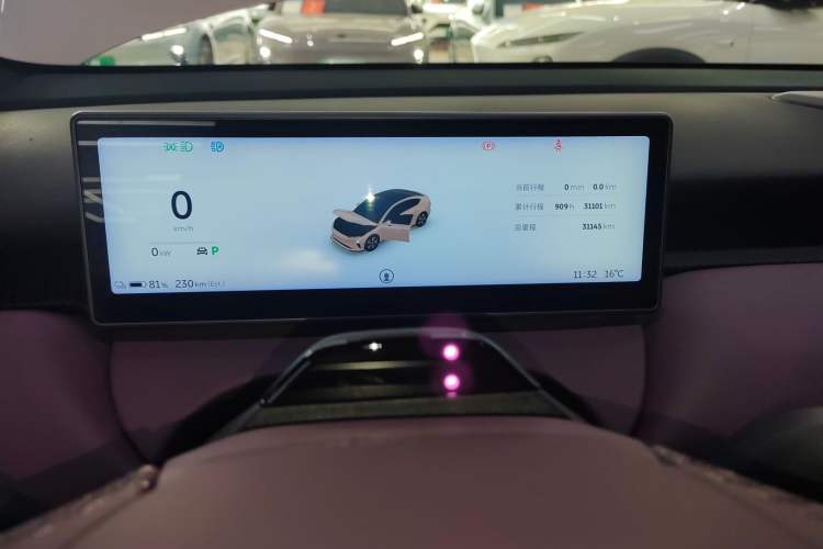 Used Nio ET5 2022 75 kWh
