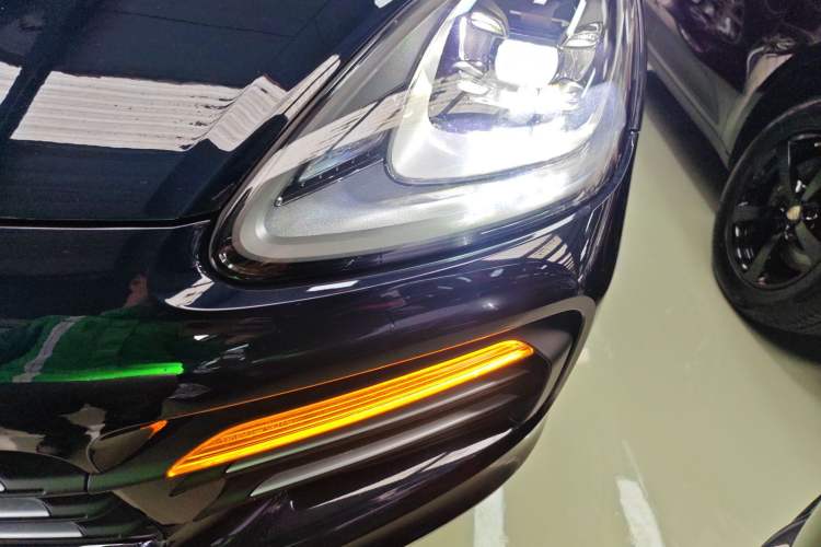 Used Porsche Cayenne E-Hybrid 2021 Cayenne E-Hybrid 2.0T