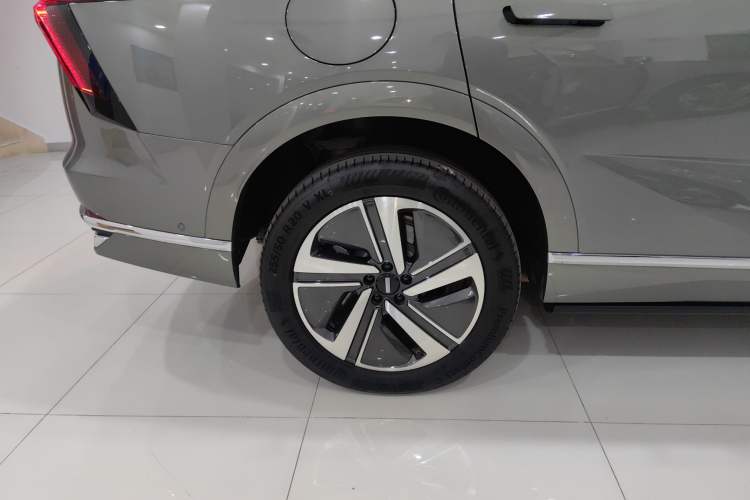 Used Wey Lanshan 2025 Four-Wheel Drive Ultra