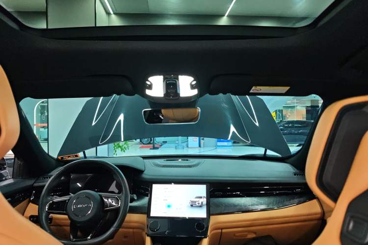 Used Lynk & Co 09 EM-P 2021 2.0T PHEV Halo Six-Seater Headliner