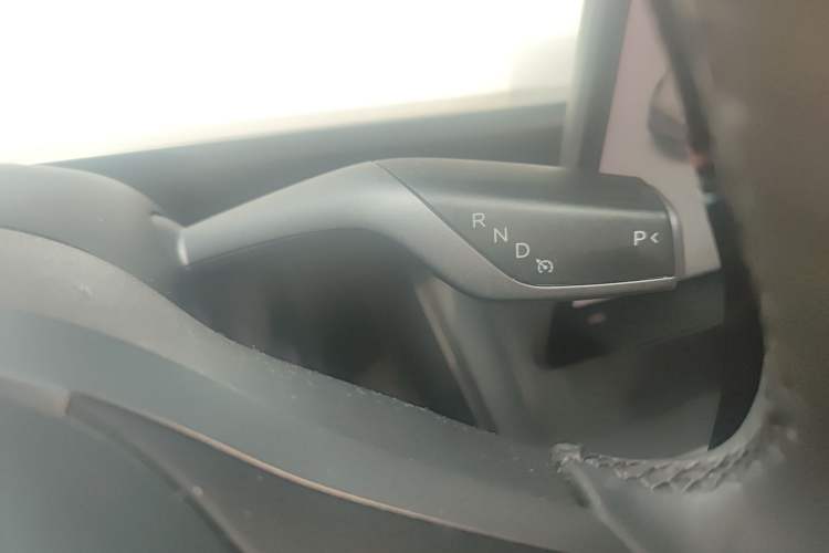 Used Tesla Model Y 2021 Long-Range All-Wheel-Drive Version 3D7