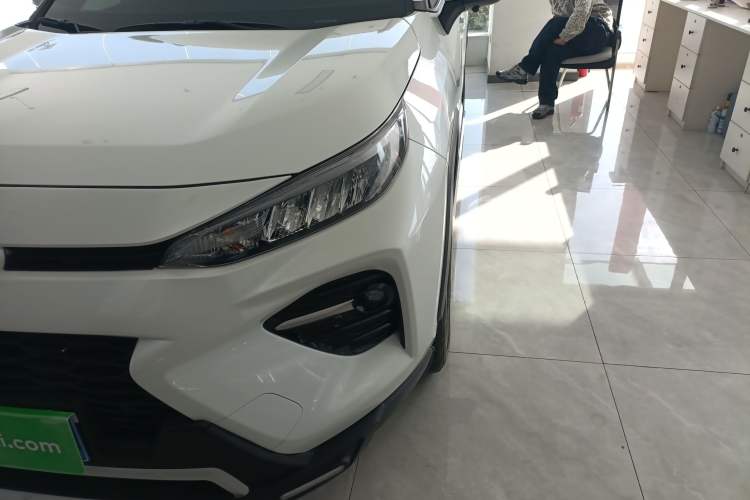 Used Toyota Wildlander 2024 2.0L CVT Two-Wheel Drive Leading Edition