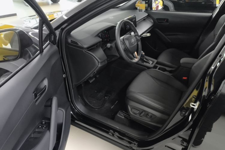 Used Toyota FRONTLANDER 2026 Model 2.0L CVT Comfort Edition