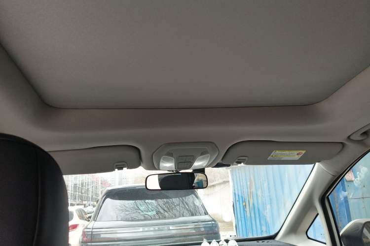 Used SAIC MAXUS G50 2019 1.5T First Edition Automatic Luxury Version 7 Seats Headliner