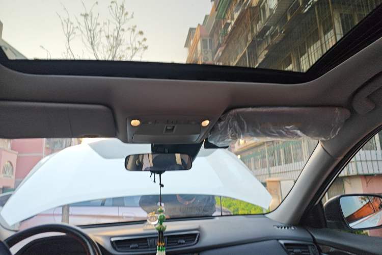 Used Nissan X-Trail 2019 2.0L CVT Smart Connect Comfort Edition 2WD
