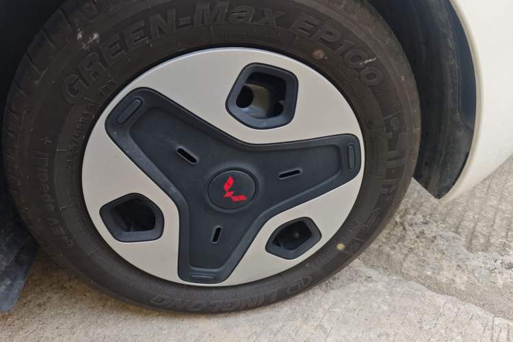 Used Wuling Zhiguang New Energy 2025 Model 305km Ambitious Edition