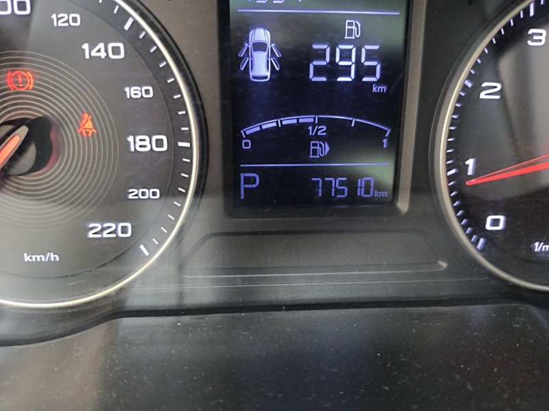 Used MG ZS 2018 1.5L Automatic Luxury Edition China V Standard — 4