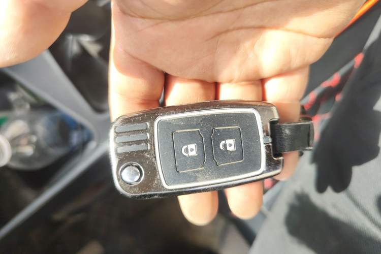 Used CHANGAN KAICHENG Ruixing M60 2023 1.5L GDI Comfort-Class Passenger Vehicle 6/7 Seats
