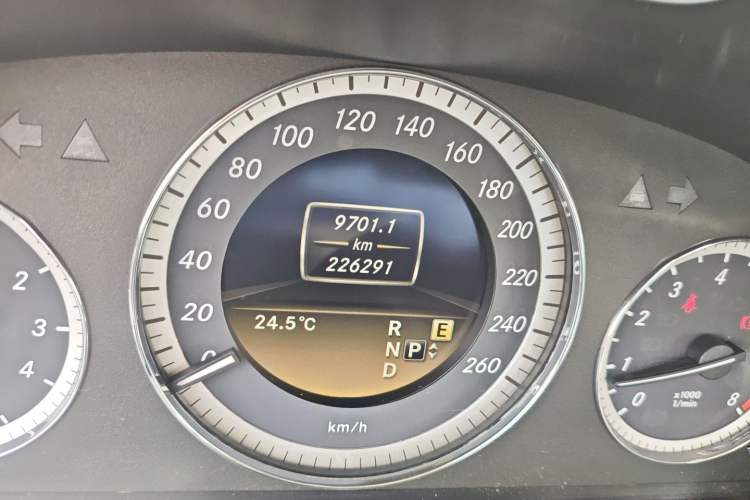 Used Mercedes-Benz E-Class 2012 E 200 L CGI Elegant Model