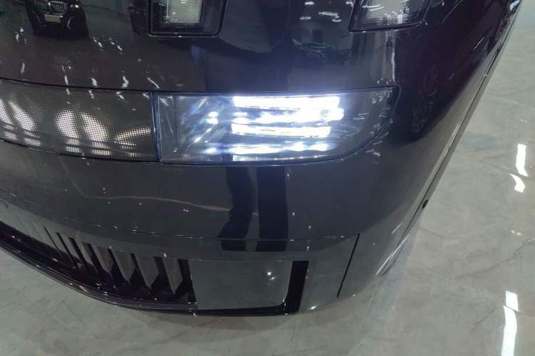 Used Lynk & Co 900 2025 1.5T Ultra Left Front Headlight