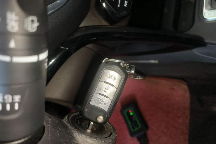 Used GAC Trumpchi GS4 2017 235T Manual Two-Wheel Drive Luxury Edition
