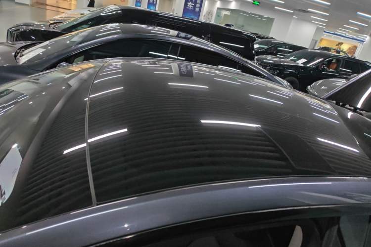 Used Tesla Model Y 2021 Long-Range All-Wheel-Drive Version 3D7