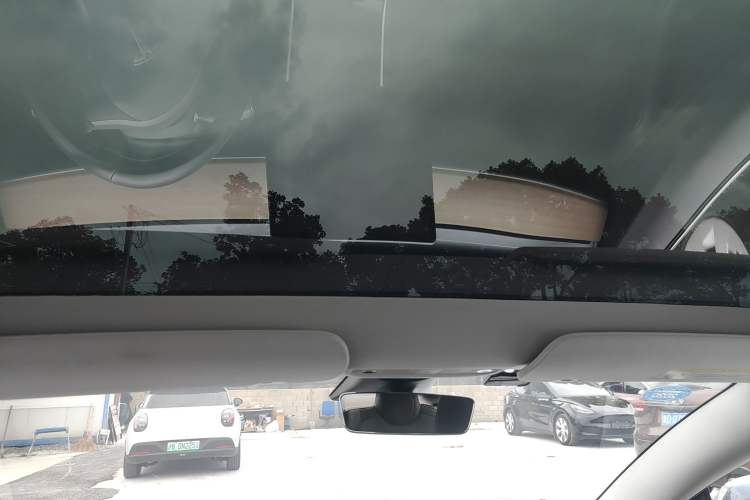 Used Tesla Model 3 2019 Long-Range All-Wheel-Drive Version