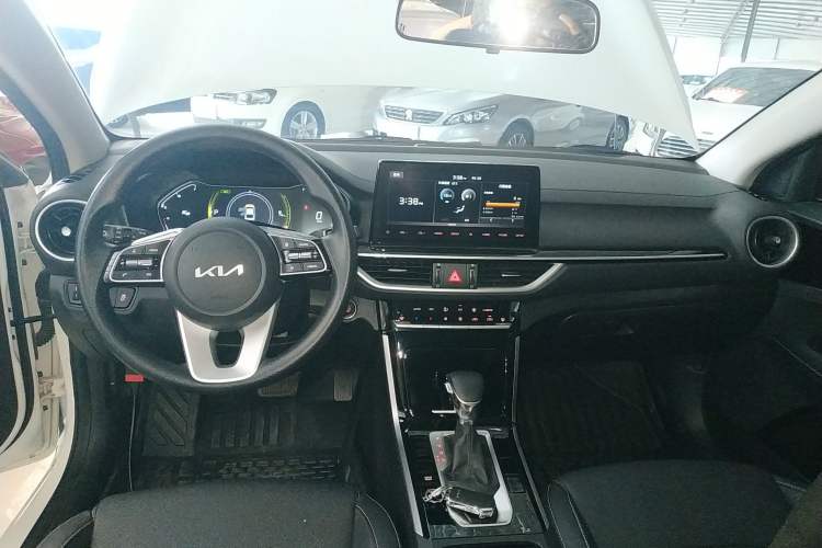 Used Kia K3 2021 Revised 1.5L CVT Fashion Edition