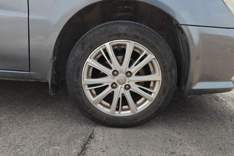 Used Soueast V3 Lingyue 2014 1.5L Manual Entry-Level Version