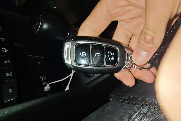 Used Hyundai ENCINO 2019 1.6T Iron Man Edition