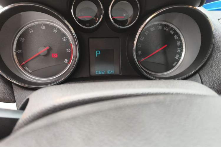 Used Buick Encore 2014 1.4T Manual Two-Wheel Drive Urban Advanced Model