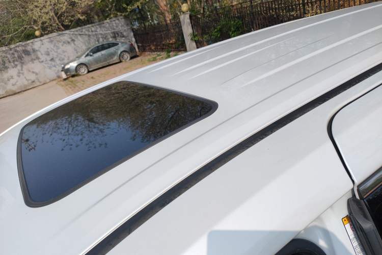 Used Toyota SIENNA 2021 2.5L Hybrid Premium Edition Roof