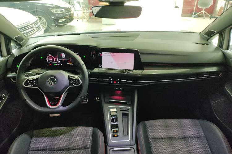 Used Volkswagen Golf GTI 2021 Facelift 380TSI DSG GTI