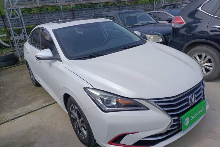 Used CHANGAN Eado 2018 1.6L GDI Manual Fashion Edition Exterior 1