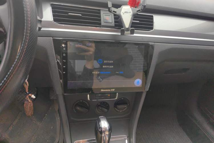 Used Volkswagen Bora 2016 1.6L Automatic Fashion Model