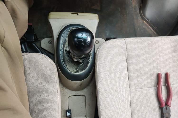 Used Jinbei Starfish A7 2011 1.0L Standard Edition DL465Q5 Gear Lever