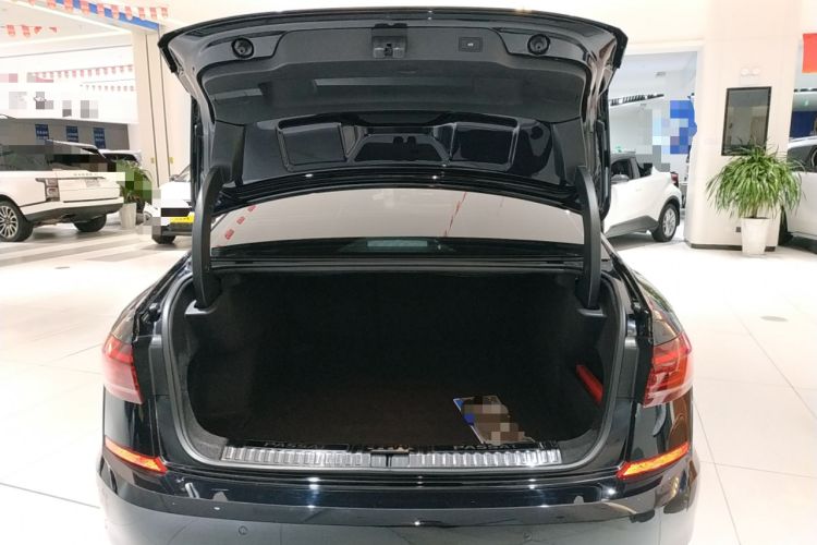 Used Volkswagen Passat 2025 Outstanding Model 380TSI Starry Dragon Glorious Edition
